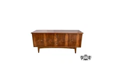 Vintage Lane MCM Walnut Cedar Chest on Legs - LOCKING MECHANISM REMOVED