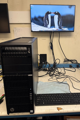 HP Z640 Xeon E5-2609 1.7 GHz 8GB Ram 960GB SSD,3TB HDD W10PRO QUADRO M2000