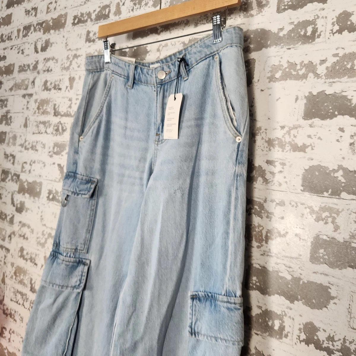 Pantalones de mezclilla cargo Forever 21 Premium para mujer talla 27 calce relajado bolsillos para piernas rectas
