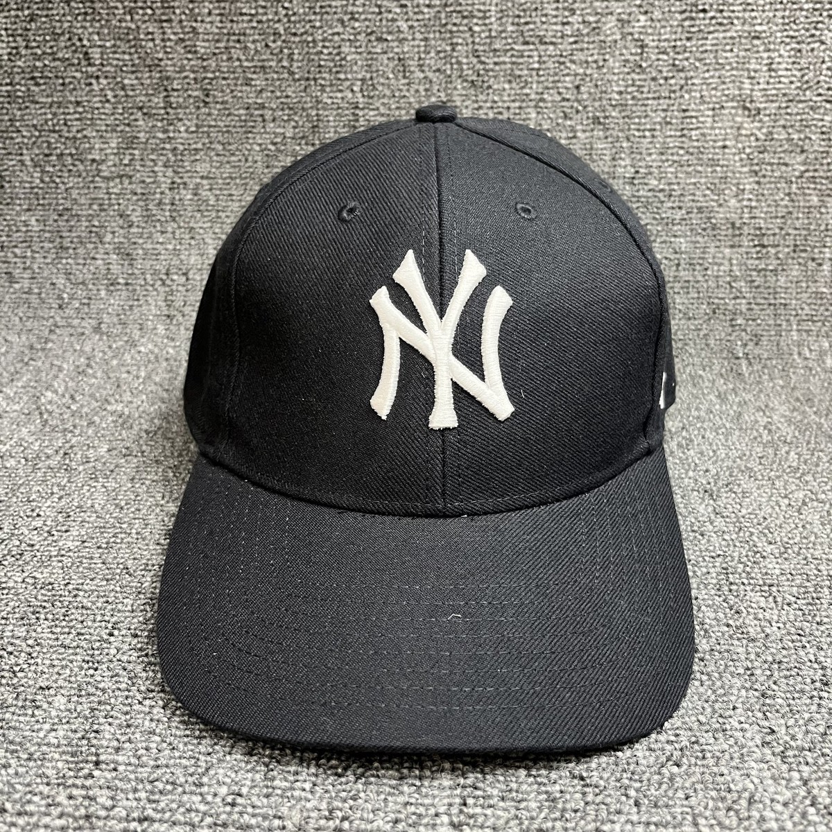 New York Yankees '47 Brand MVP Adjustable Baseball Cap Black White Hat New