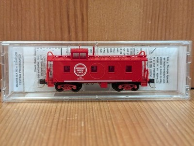MICRO-TRAINS Line N Scale MISSOURI PACIFIC 100020 36' Caboose T&P 13075 - NEW