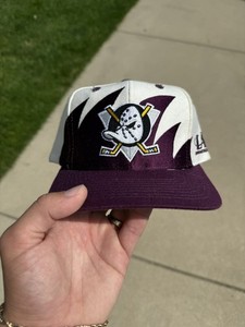 Logo Athletic Sharktooth | eBay