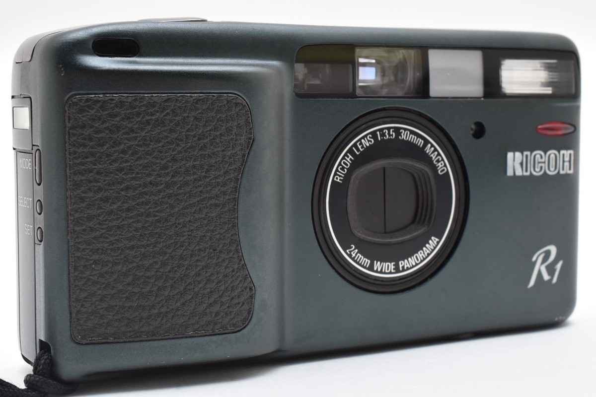 希少 完動品 美品 リコー Ricoh R1 35mm Film Camera s-l400.jpg