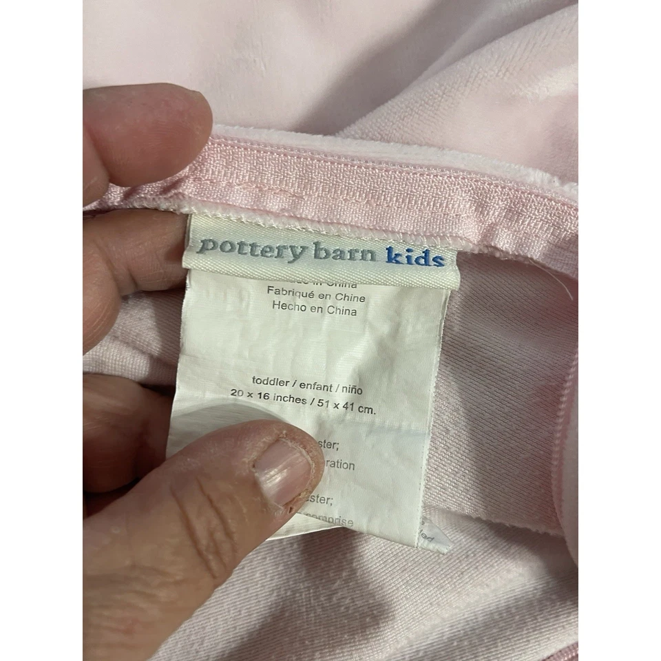 Funda de almohada Pottery Barn Kids rosa claro 19x15 acento visón felpa cremallera tubería Foto 3 de 4