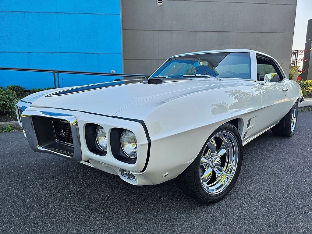 Image of 1969 Pontiac Firebird