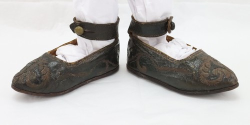 Antique Victorian Leather Girls Shoes with Ankle Strap Button