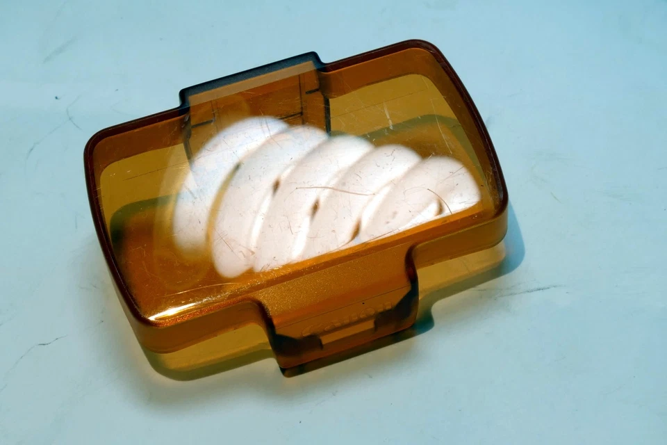 Amber warm Color Filter SCF-E3 Flash filter Speedlite 600EX II-RT - OEM Genuine - Image 2 of 4