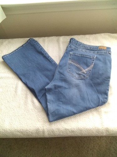 Reign women's size 24 short medium wash zip up five pocket jeans | eBay