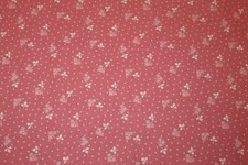 Tela VIP Cranston 100% Algodón CUARTO GRASO Hojas Blancas Hoja en Rosa
