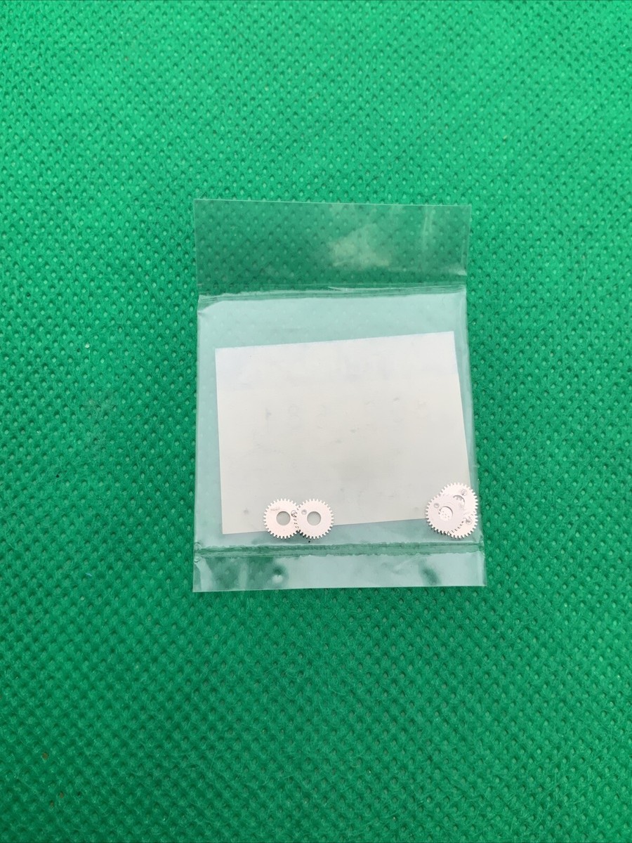 Genuine Seiko 802 581 Date Indicator Driving Wheel Watch Part