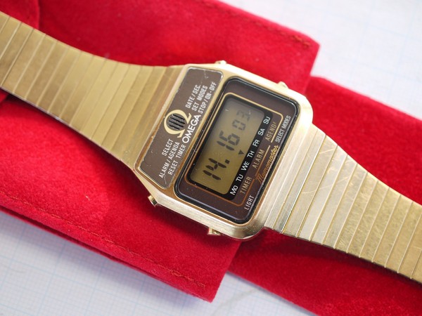 Omega Memomaster 1632. Edelstahl-Gold Plakette 35mm funktioniert