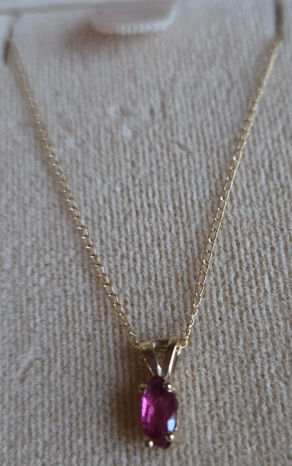 Vtg. Ladies 14K Gold Princess Cut RUBY Necklace 16" - Image 4 of 4