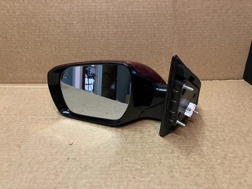 2013-2018 HYUNDAI SANTA FE  SPORT DOOR MIRROR drivers side 8 PIN BLIND SPOT