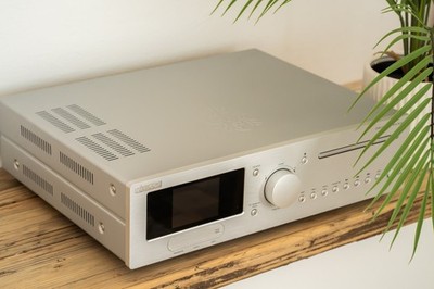 Audio Block CVR-200 AV 7.1 AV  Blu-ray Internet-Receiver, Silber, Neu