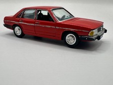 SCHUCO VINTAGE DIECAST 1:43 AUDI 100. (e14)