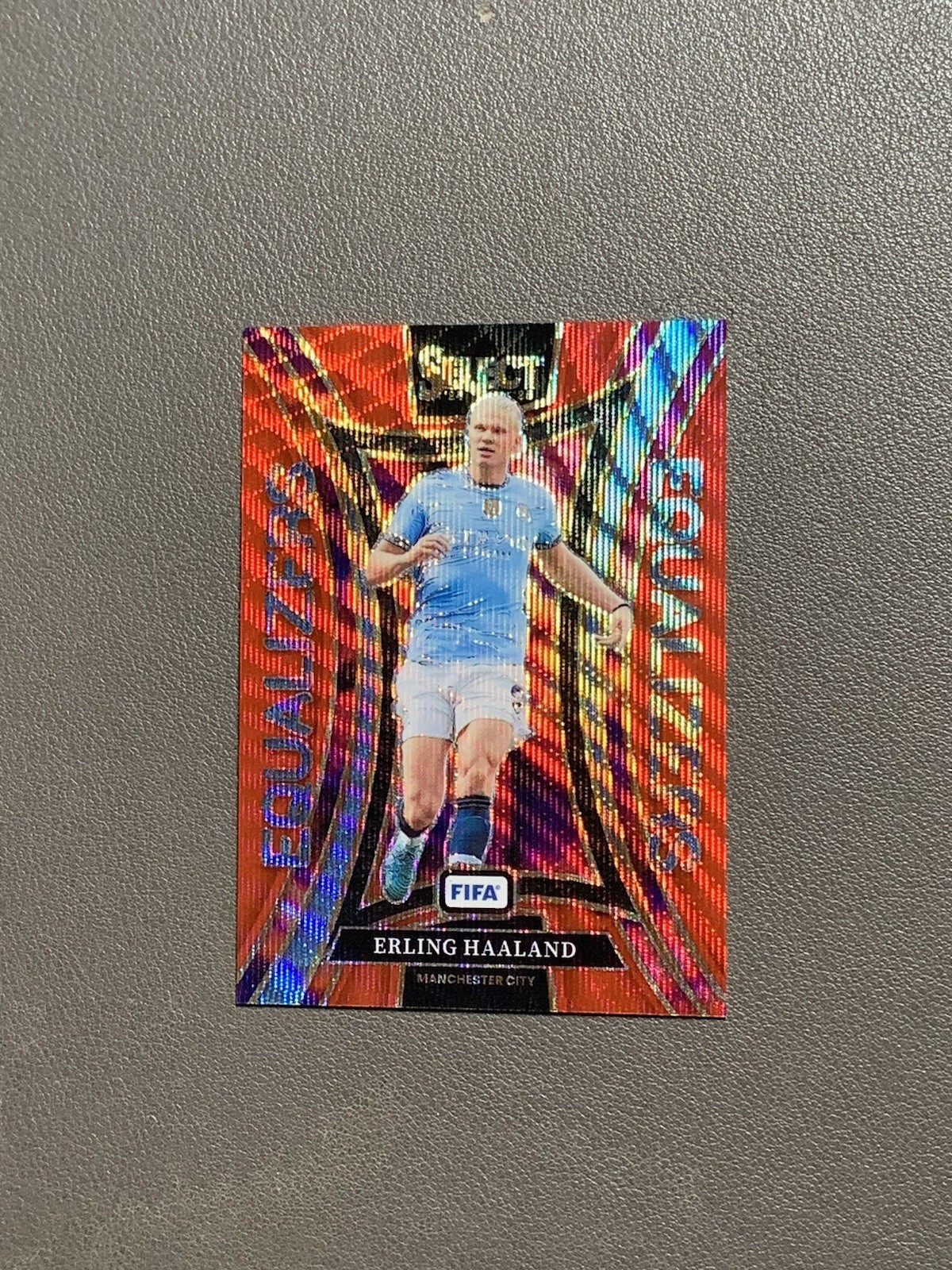 2024-25 PANINI SELECT FIFA SOCCER ERLING HAALAND Red Wave /49