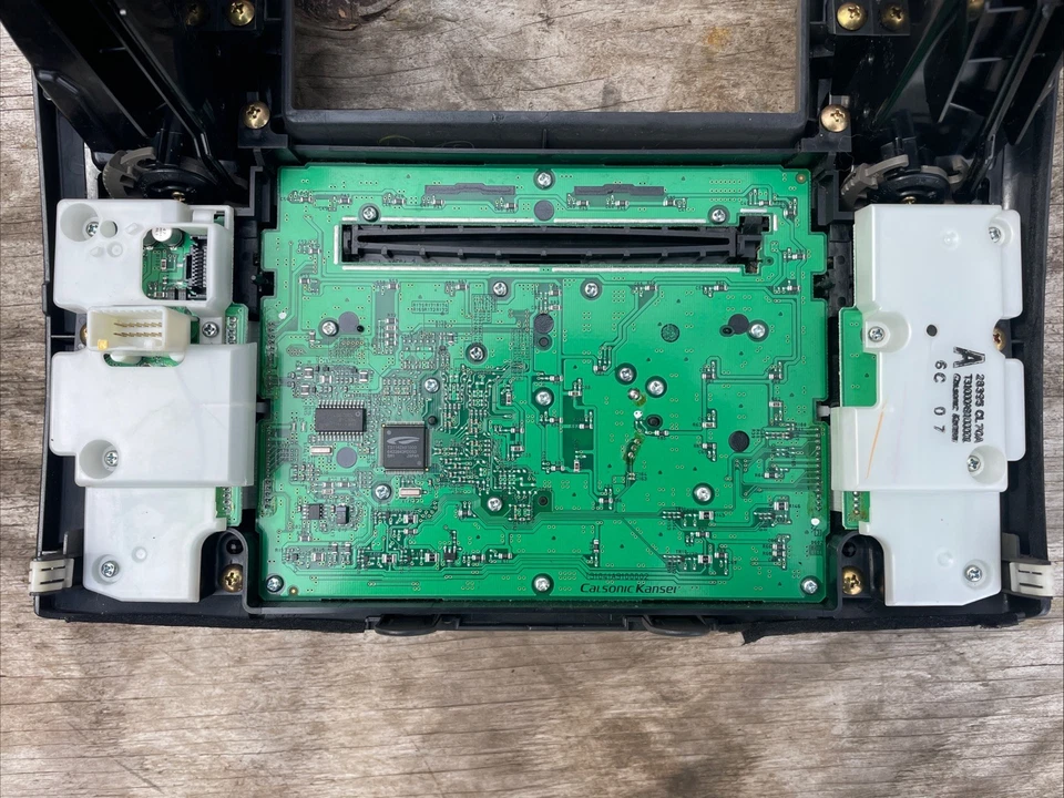 Infiniti FX35 FX45 2006-2008 navegación radio climatizador panel bisel embellecedor Foto 4 de 4