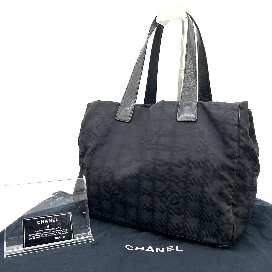 CHANEL Travel Line MM Tote Bag Black with Authenticity Guarantee OD802807