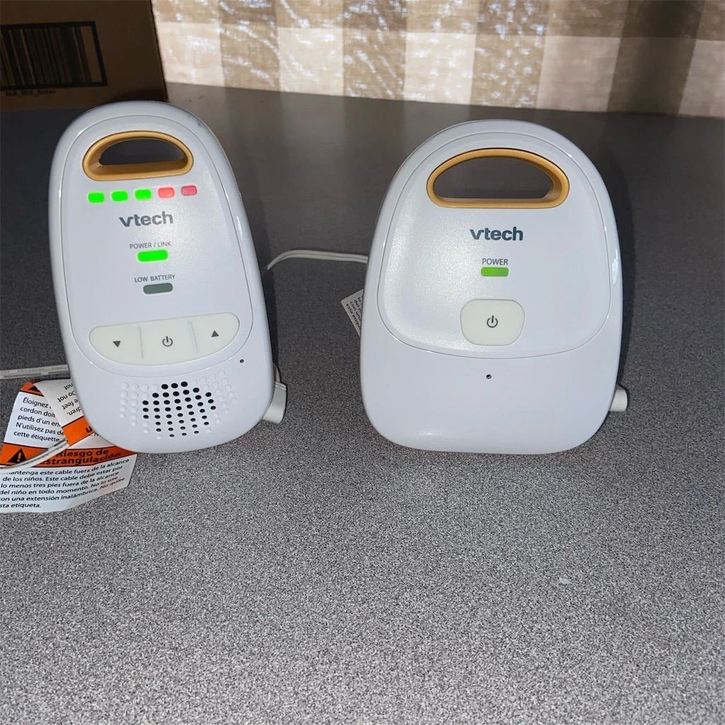VTech DM111 Audio Baby Monitor with Volume Control & Light Indicator