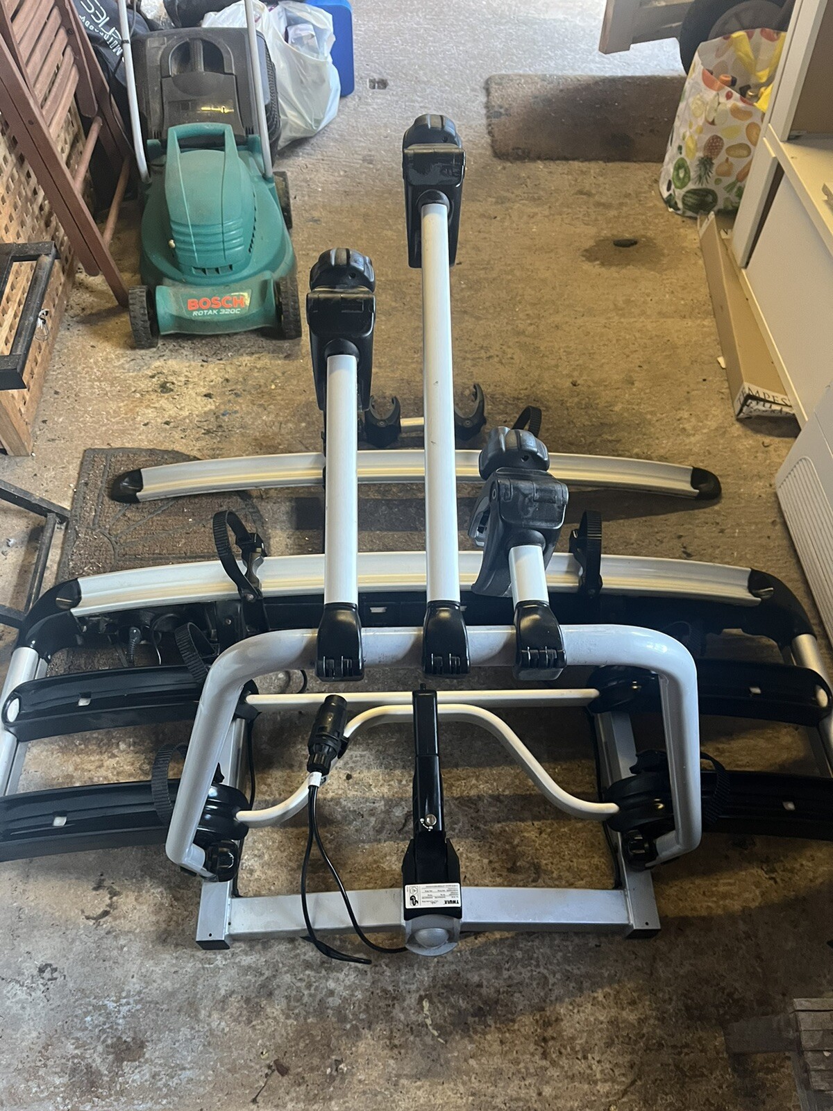 THULE Tow Bar Bike Carrier (4 Bikes) 929 Series eBay