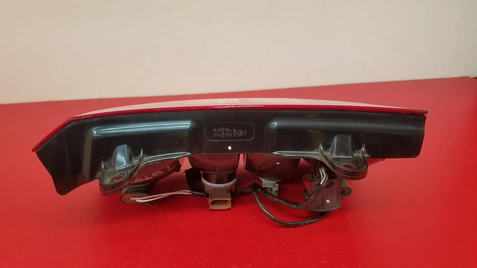 Jeep Patriot 2008 5 puertas Estate fuera de juego luz trasera lámpara de conductor Foto 4 de 4