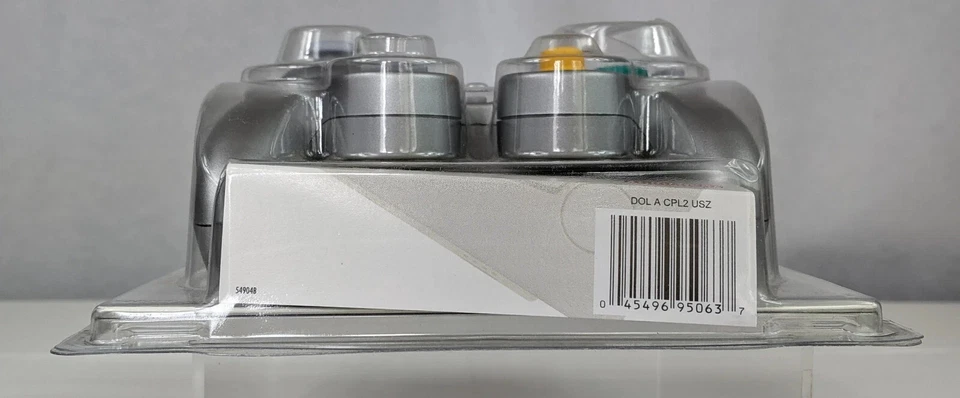 Nintendo GameCube Official Controller Platinum Silver *FACTORY SEALED/VINTAGE* - Image 4 of 4