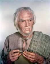 The Egyptian Unsigned photo - Edmund Purdom - Donation to Charity *3