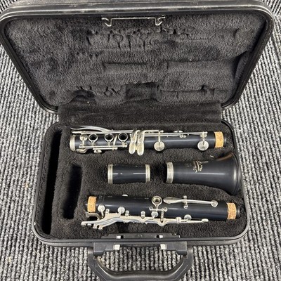 Yamaha YCL-200ADII Advantage Bb Clarinet with Hard Case USED READ