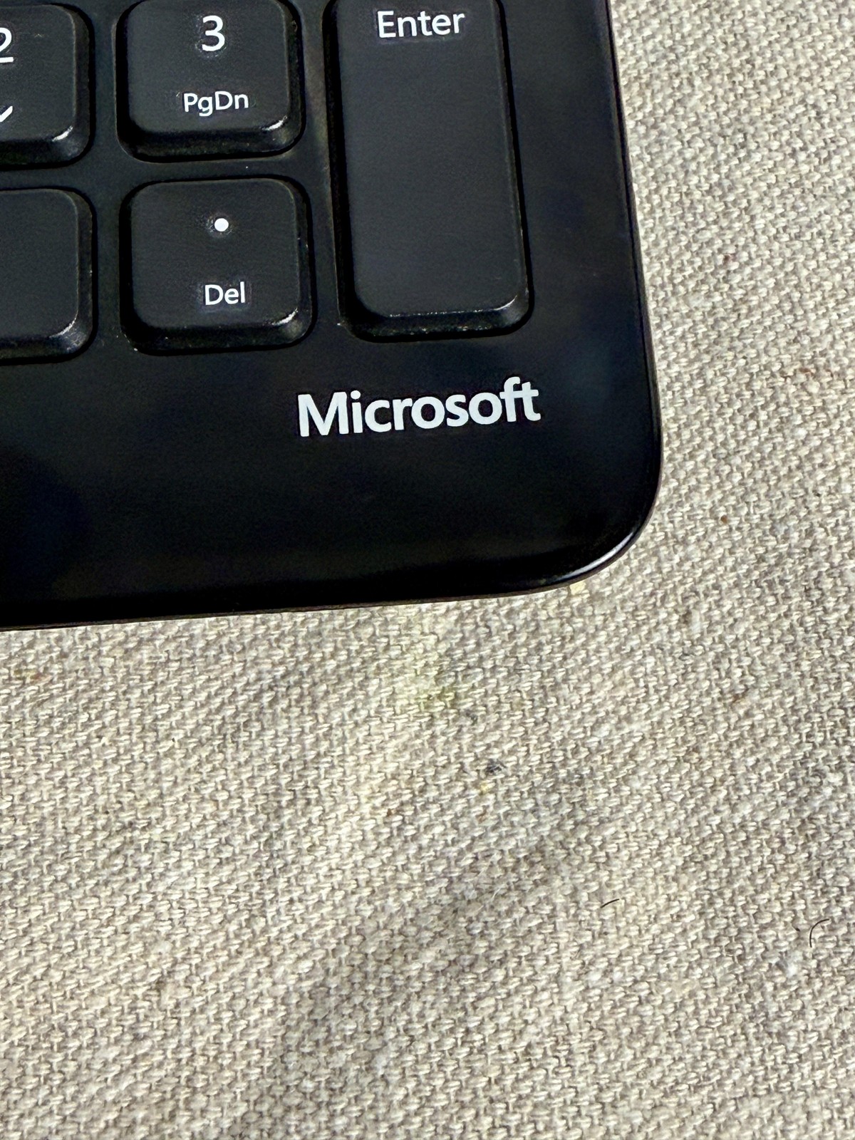 Microsoft Wireless Number Pad 10-key Numeric Keypad Black Key PC