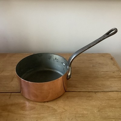 VINTAGE FRANZÖSISCHER KOCHTOPF MIT KUPFERDOSE - 16 cm.