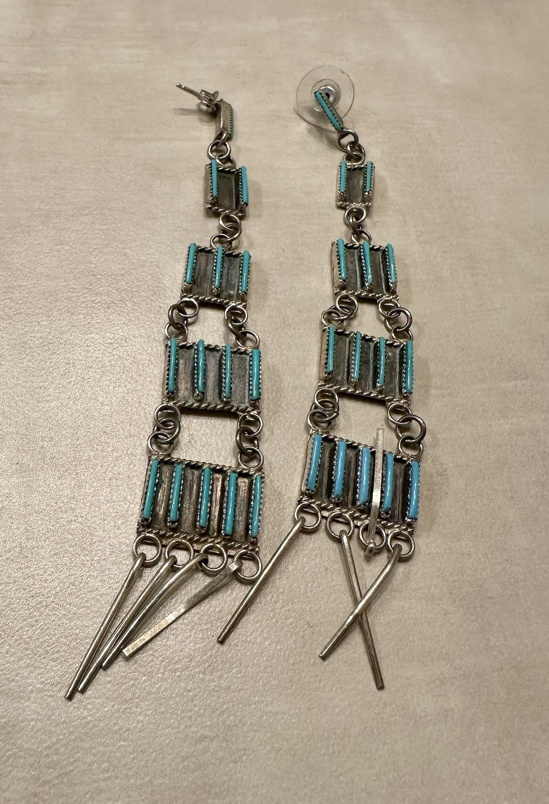 Authentic Dangle Turquoise Earrings - image 1