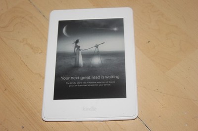 K33 eBook  Amazon Kindle Paperwhite  WiFi WLAN | DP75SDI , 7.generation  weiss !