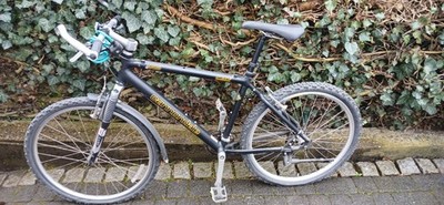 Cannondale M400 Mountainbike Alu   Rock Shox Jett C   Shimano Deore LX 8-Speed  