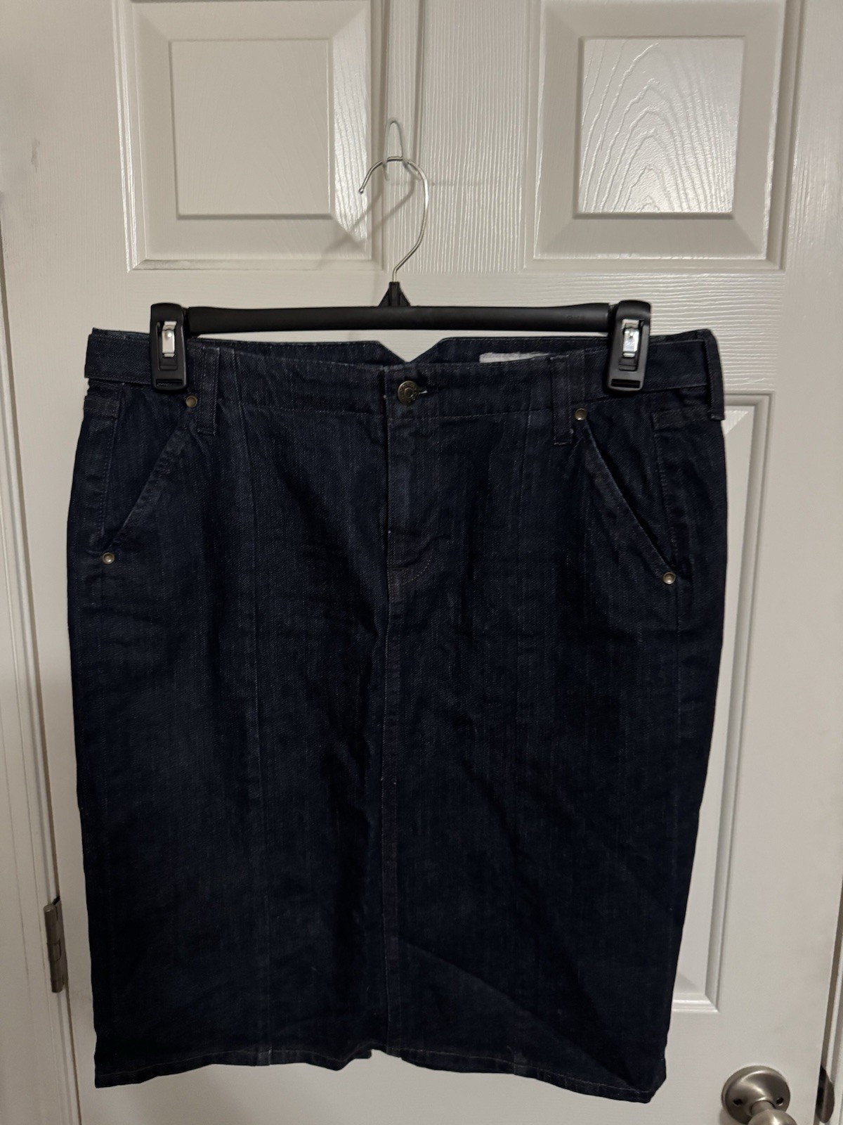 Old Navy Womens Size 10 Dark Blue Back Slit Denim Jean Skirt Button, Pockets