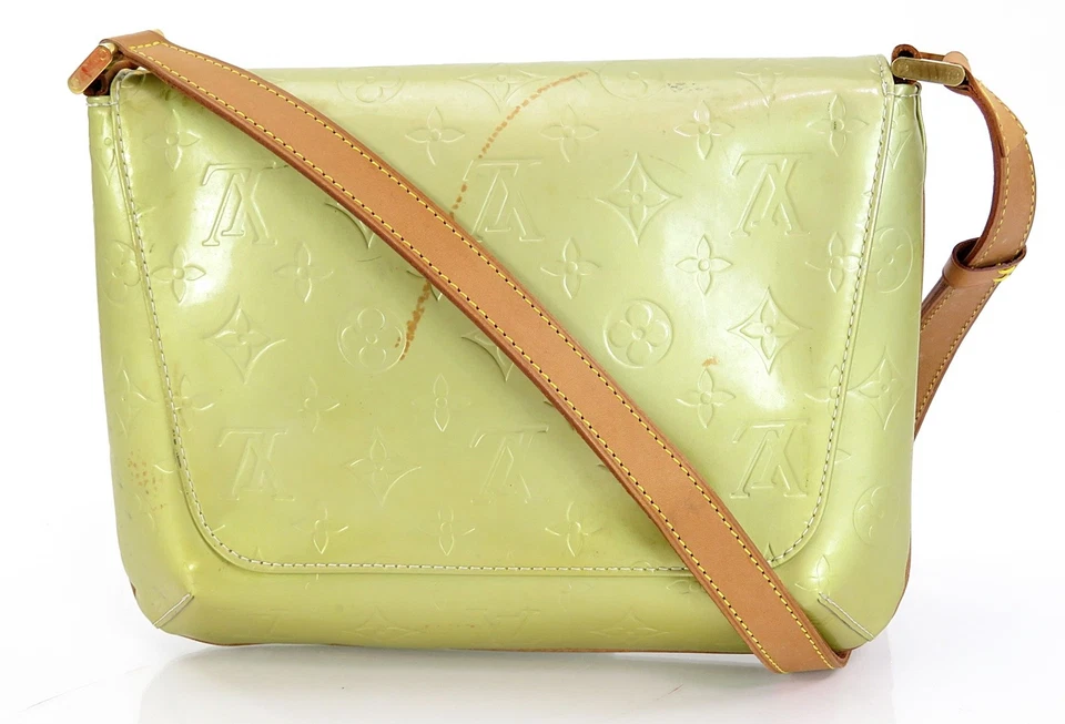 Auténtico Bolso de Hombro LOUIS VUITTON Thompson Street Plateado (Amarillo) Vernis #62062 Foto 2 de 4
