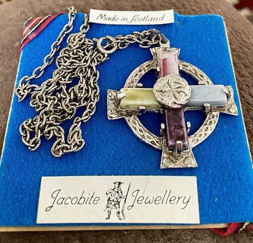 FROM SCOTLAND- JACOBITE JEWELLERY- CELTIC PENDANT ON SILVERTONE CHAIN