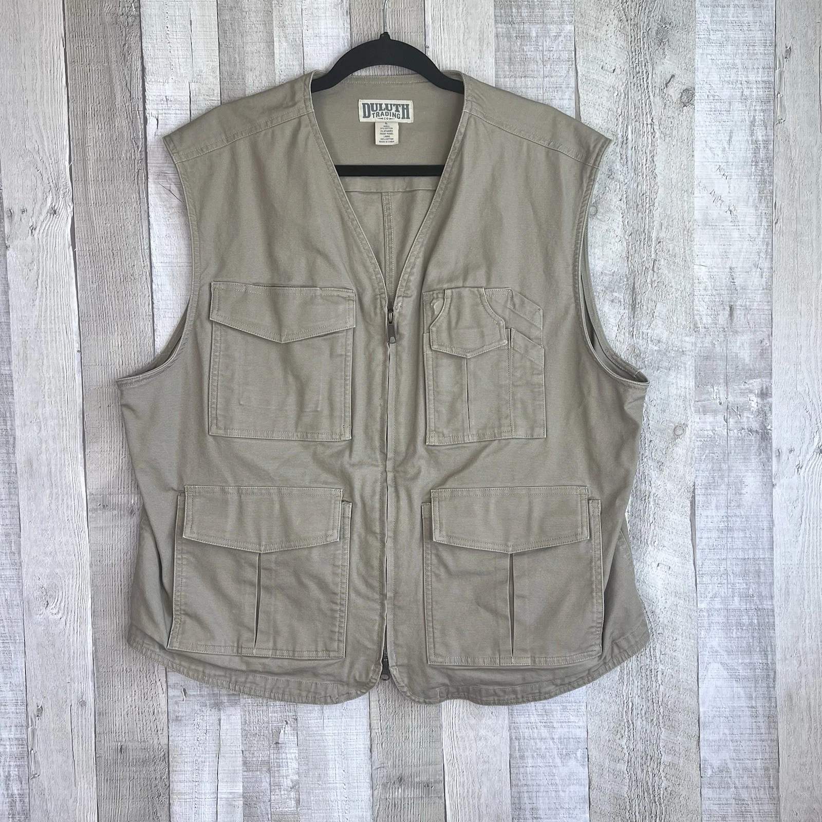 Duluth Trading Co Fishing Utility Vest Canvas SZ-L Vent Hunt Safari Cargo Pocket
Opens in a new wind