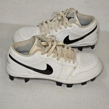 Nike Air Jordan 1 Retro MCS Low Cleats Men's Size 8 White Black Baseball