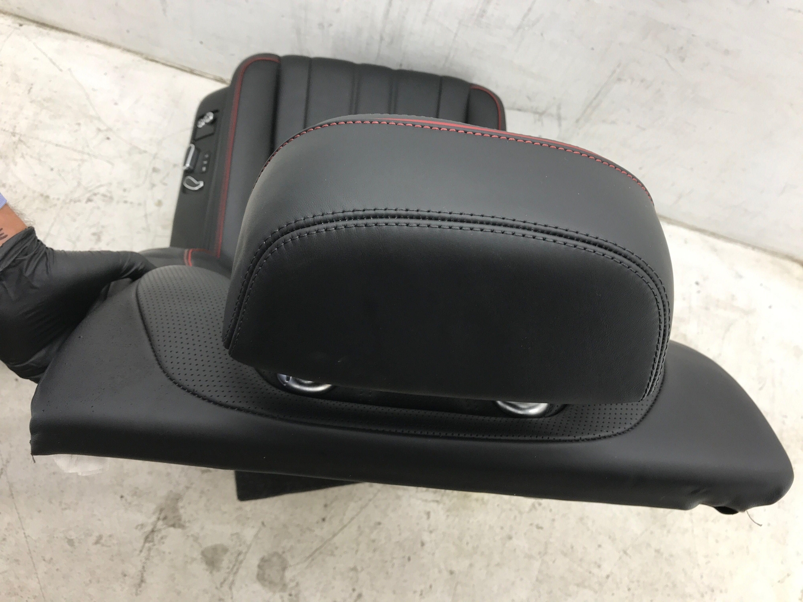 2013-2019 BENTLEY FLYING SPUR LEFT REAR SEAT W/ SWITCH *SEATBELT INDENTED* OEM
