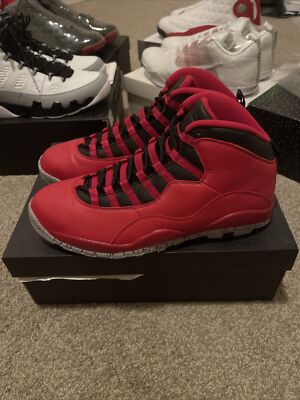 Size 11- Air Jordan 10 Retro Bulls Over Broadway