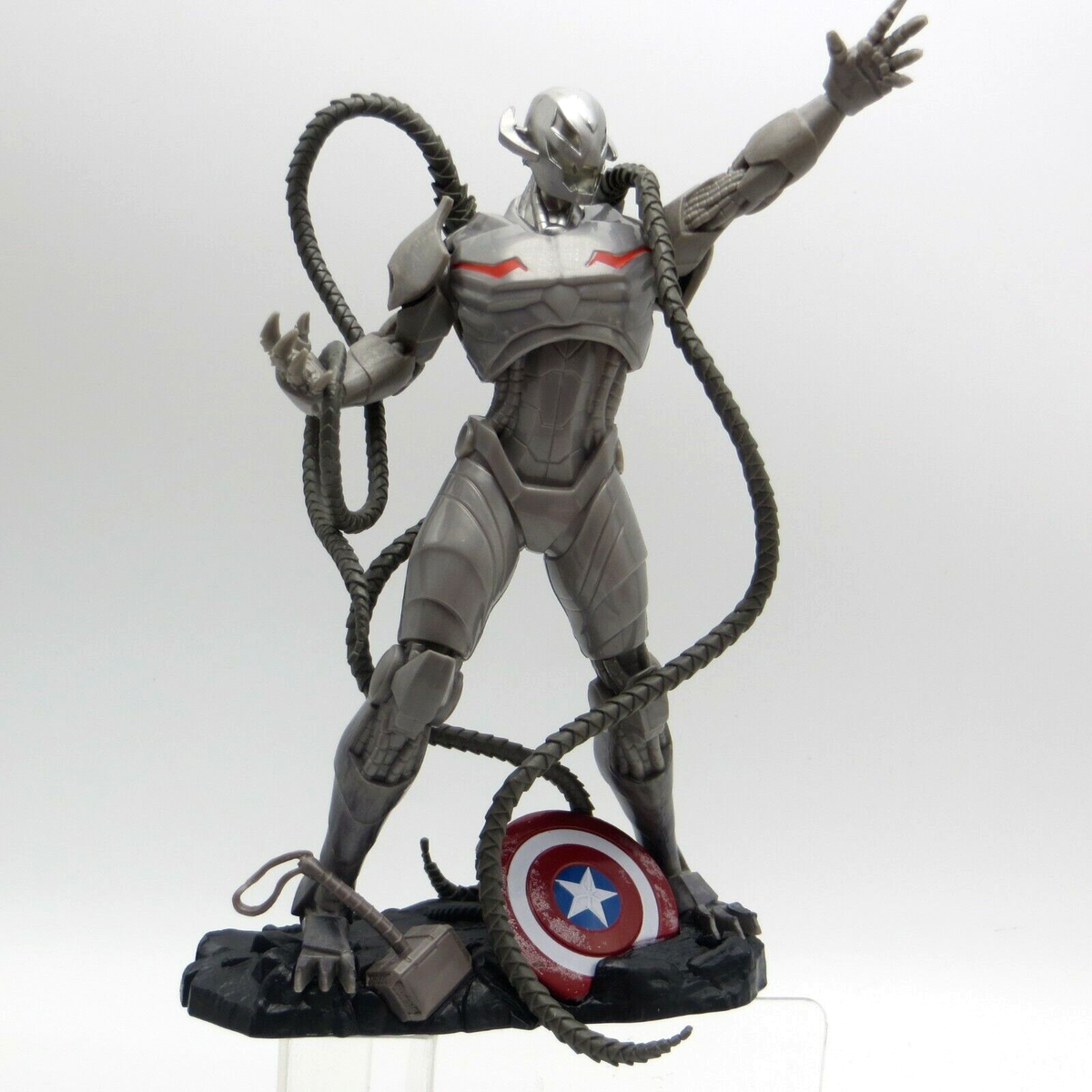 Marvel Avengers Playmation ULTRON Deluxe Villain Smart Figure