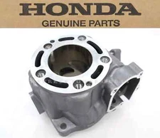 NEW GENUINE HONDA OEM CYLINDER JUG  2002  CR125R  12110-KZ4-L20