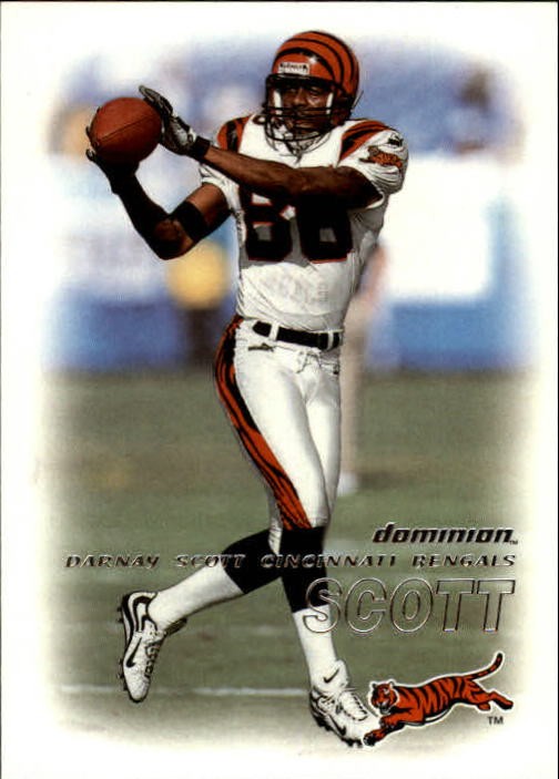 2000 SkyBox Dominion #5 Darnay Scott - FB
