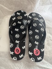 New Michael Kors Black MK Log Flip Flop Size 6