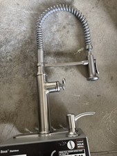 Kohler Sous Pro-Style Pull-Down Sprayer Kitchen Faucet in Stainless DISPLAY