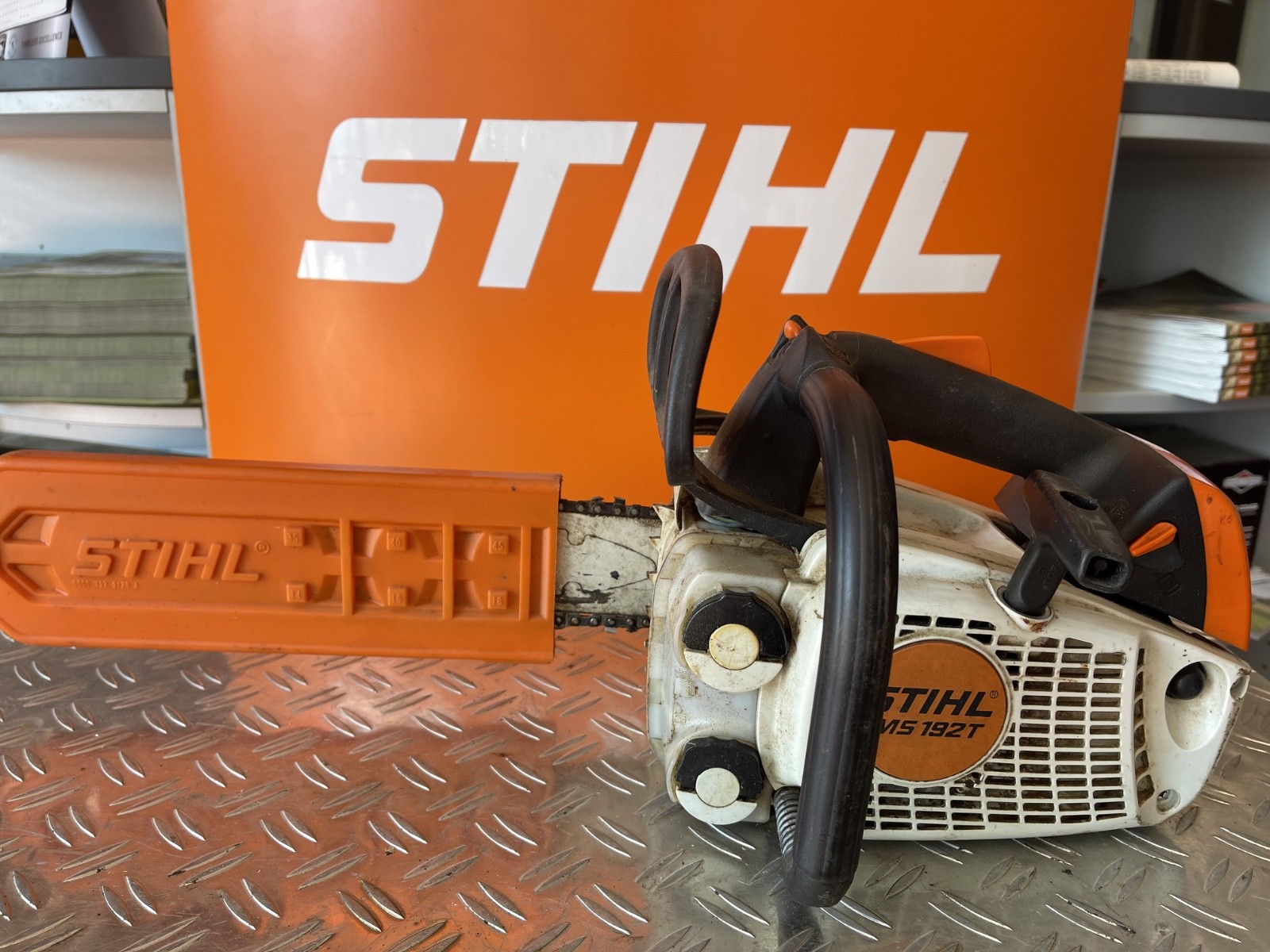 Motosega STIHL MS192T usata