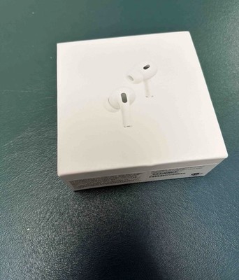Apple Air Pods Pro (2nd Generation) with MagSafe Charging Case (USB-C)