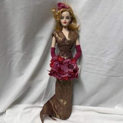 Gene Marshall Mel Odom Ashton Drake Madra Doll Dressed To Kill Costume Doll 16 