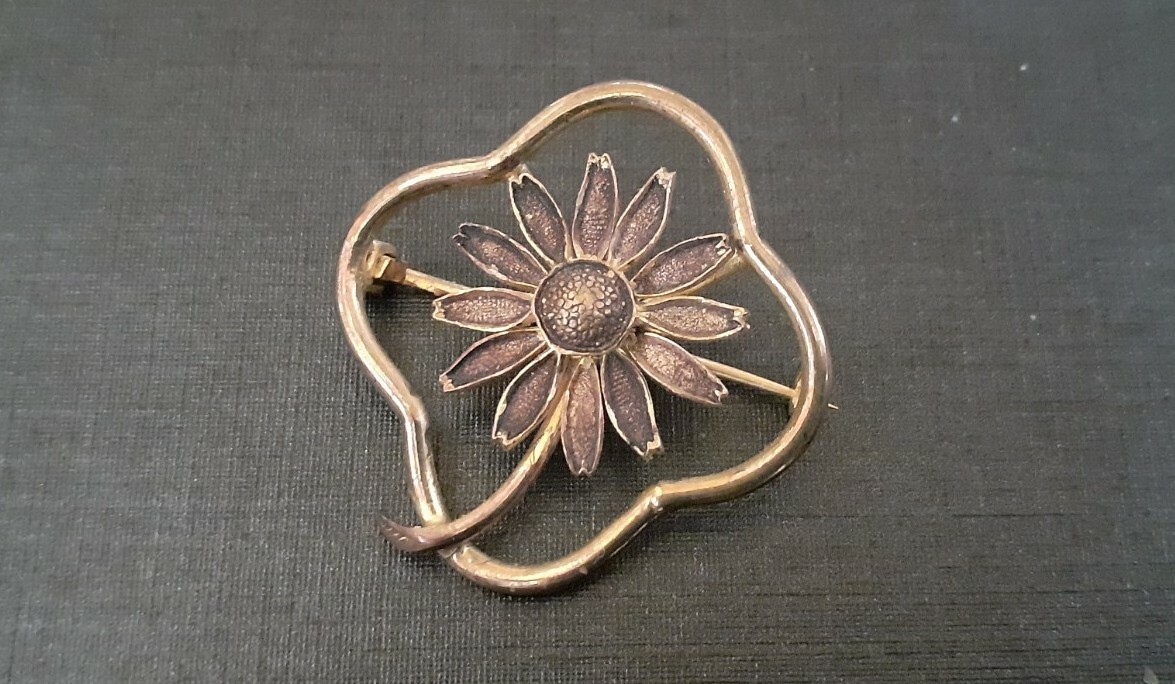 Broche Ancienne Art Nouveau - Fleur Marguerite En Bronze Doré, Vintage Début 1900, Occasion