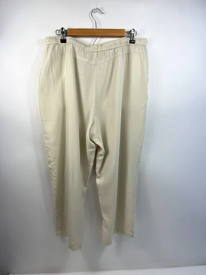 Caribbean Joe Women's Sz XL Ivory Silk Blend Capri Elastic Waist Pants - Image 3 of 4